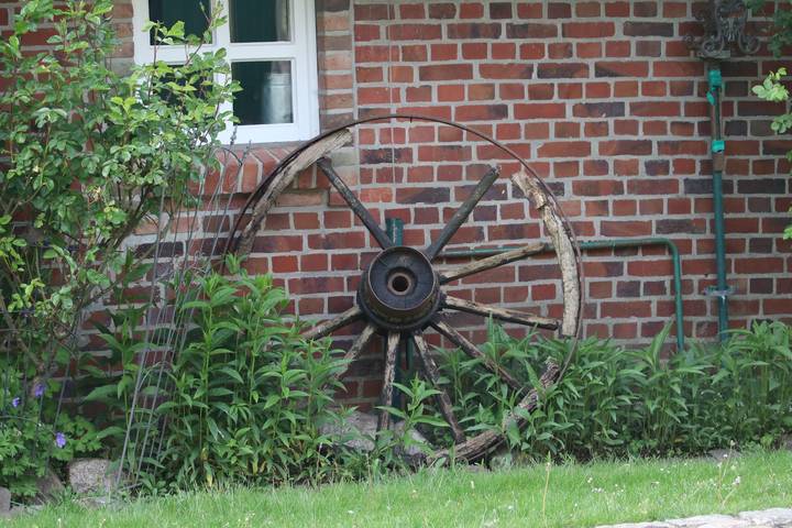 Erlenhof Steinau Fachwerkhaus mit Reetdach in Steinau, Cuxland