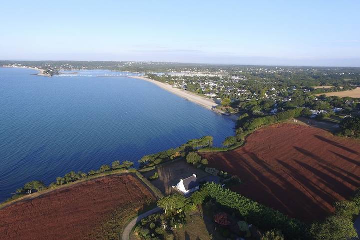 Maison de vacances pour 8 personnes, avec jacuzzi ainsi que piscine et jardin à La Forêt-Fouesnant