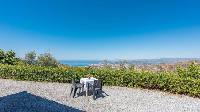 Casa rural para 6 personas, con balcón/terraza y piscina en Sayalonga - 4