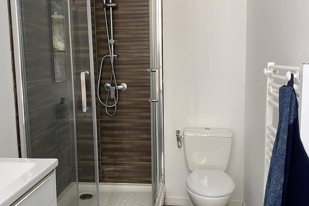 Apartamento entero, Apartamento-Apartamento-Baño con ducha in Royat, Parque Natural Regional Volcans d'Auvergne