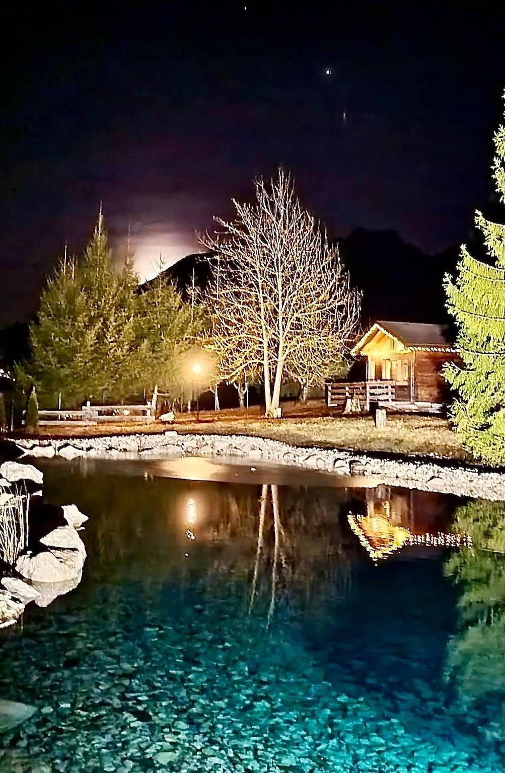 Haustierfreundliche Berghütte mit Teich und Garten in Pieve di Cadore in den Dolomiten in Pieve di Cadore, Östliche Dolomiten