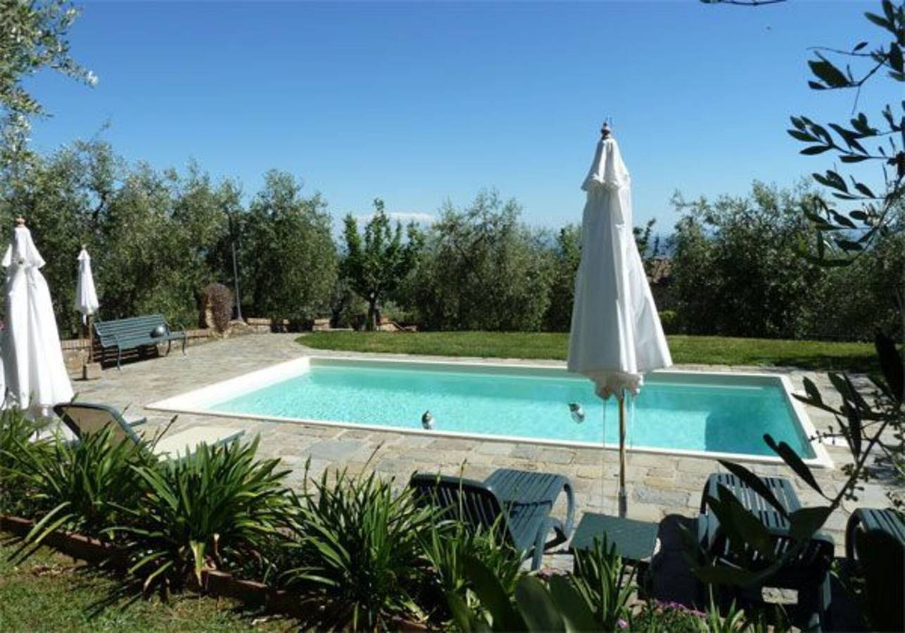 Ferme pour 5 personnes avec piscine in Buggiano, Province de Pistoia