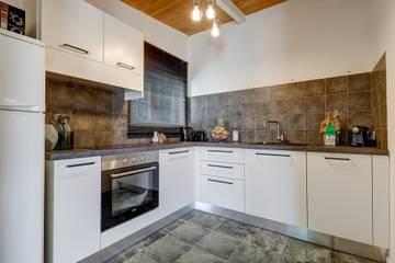 Ferienhaus für 4 Personen in Belgodère, Korsika, Bild 2