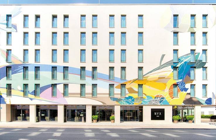 Hotel für 2 Personen, mit Terrasse und Sauna sowie Ausblick in Sendling München - 3