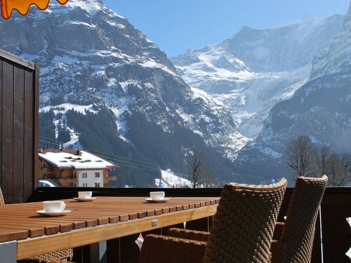 Hütte für 2 Personen, mit Balkon im Berner Oberland