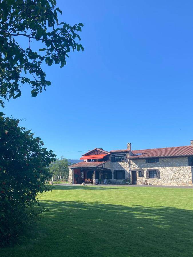 Ferienwohnung für 5 Personen, mit Ausblick und Garten - 1