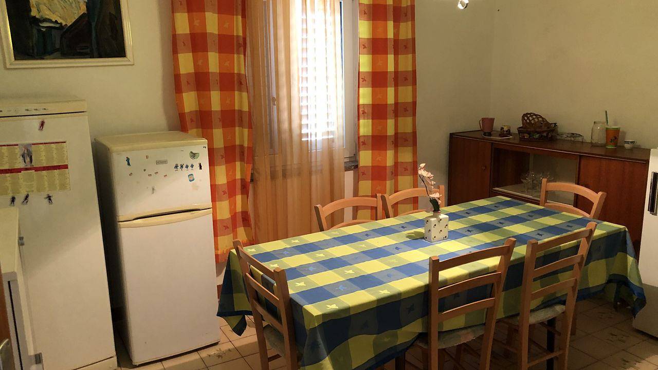Ganze Ferienwohnung, Ferienwohnung für 9 Personen (80 m²) in Razanac in Razanac, Zadar