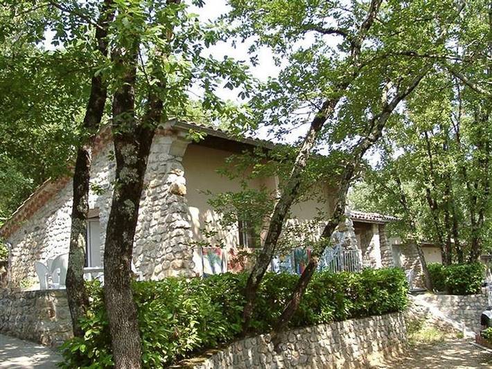 Camping pour 6 personnes, avec bassin pour enfant en Ardèche - 2