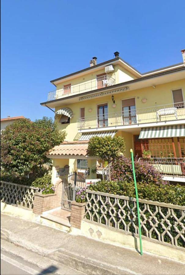 Appartamento per 4 persone, con terrazza e panorama, con animali domestici in Monteprandone