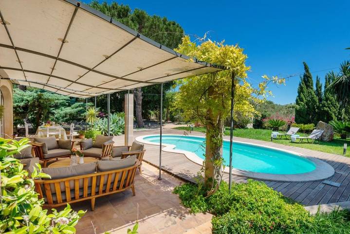 Finca für 11 Personen, mit Terrasse und Garten sowie Pool in S'Alqueria Blanca