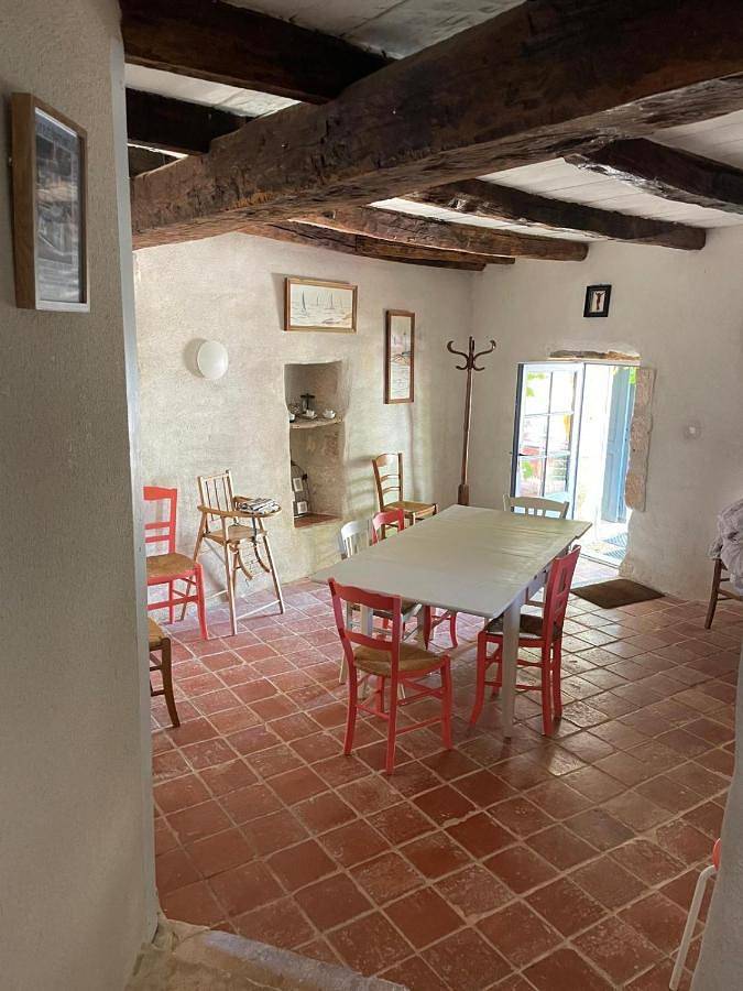 Location de vacances pour 8 personnes, avec vue et jardin à Bourdeilles - 4