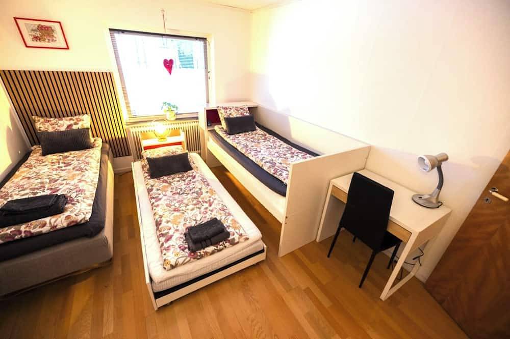 Max 17 pers-3 km from the center-Free Parking in Kiruna, Lappland (Schweden)