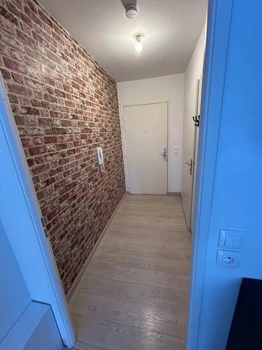 Gîte pour 2 personnes, avec jacuzzi ainsi que jardin et terrasse à Fleury-Mérogis - 3