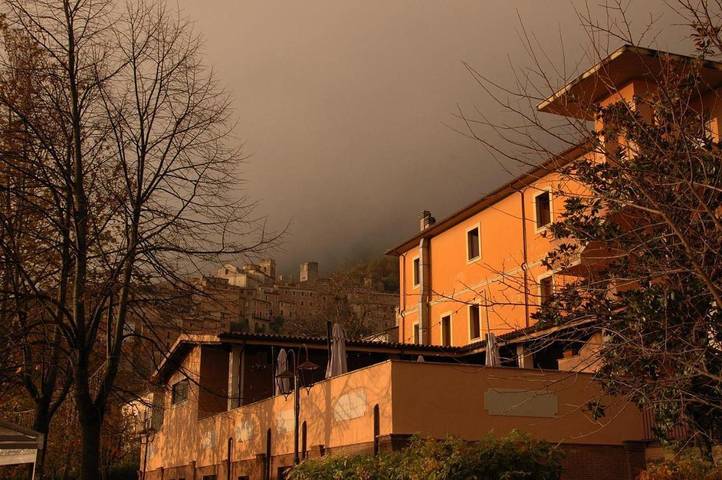 Hôtel pour 3 personnes, avec jardin et vue, animaux acceptés à San Donato Val di Comino - 3