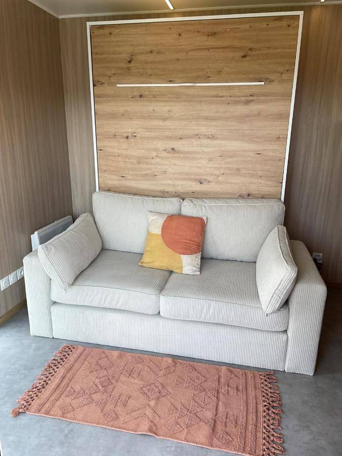 Location de vacances pour 2 personnes, avec terrasse et vue, animaux acceptés à Chindrieux