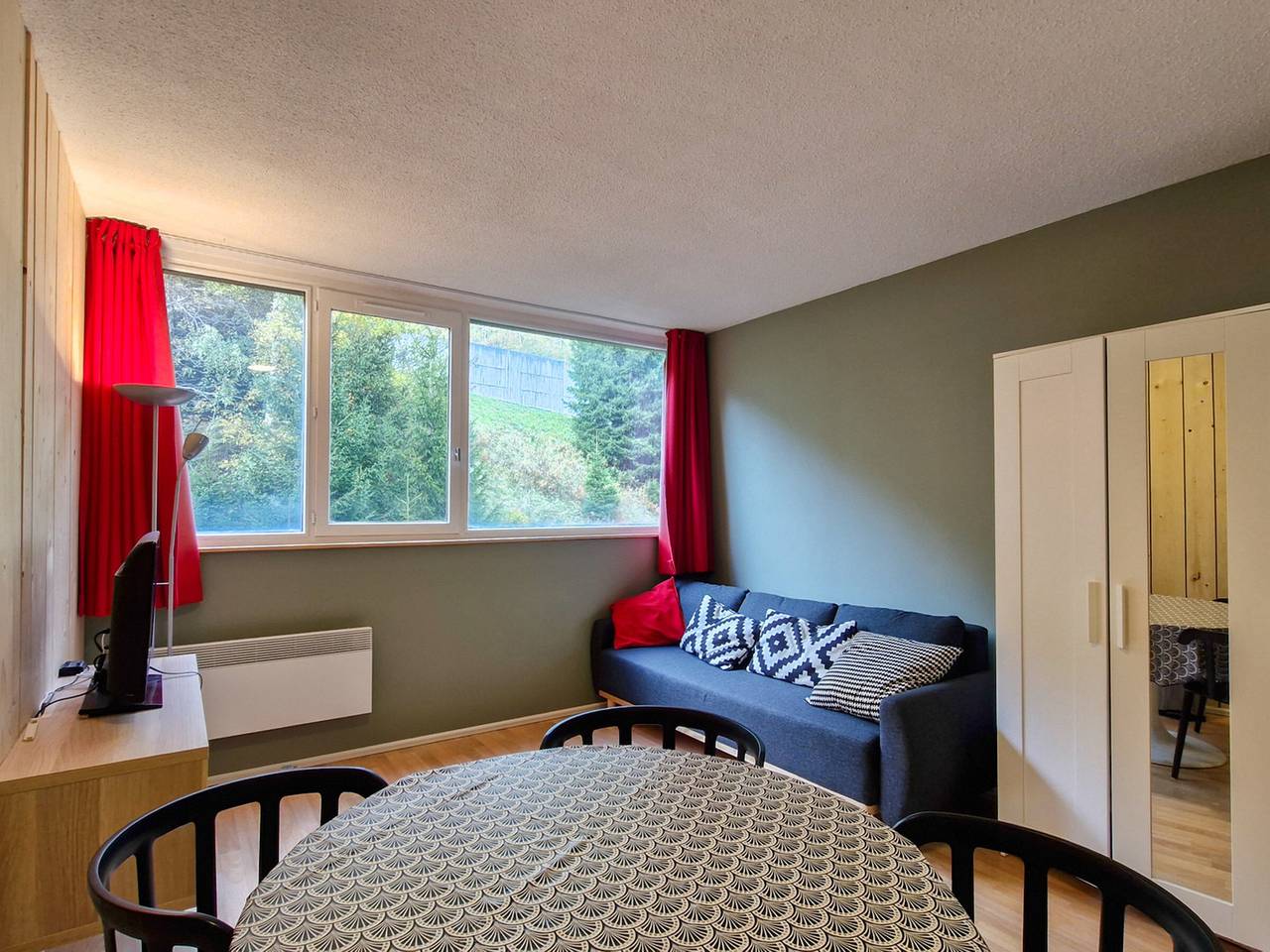 Studio entier, Studio confortable proche des pistes, idéal pour 4 personnes in Flaine, Arâches-la-Frasse