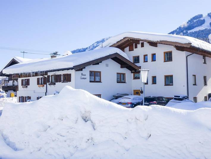 Ferienwohnung für 4 Personen, mit Garten und Balkon, kinderfreundlich in Brixen im Thale