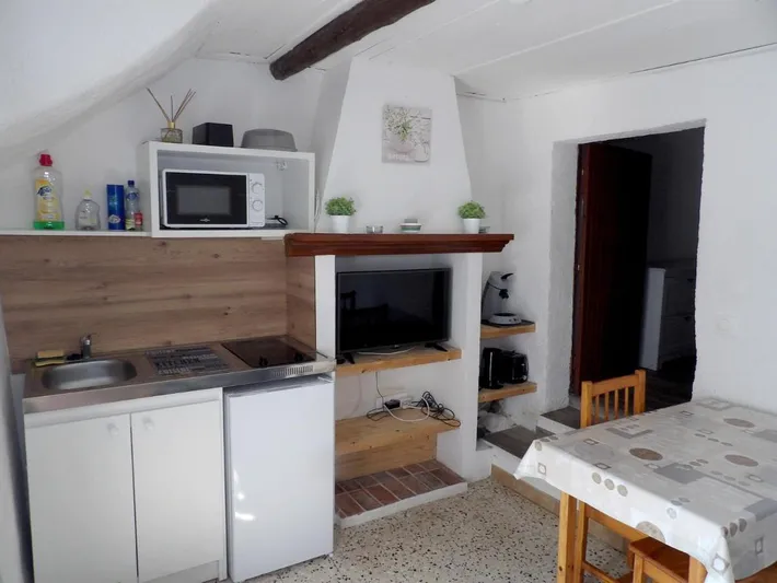 Apartamento de vacaciones para 4 personas, con terraza y jardín - 1