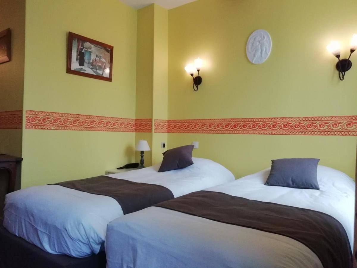 Hostellerie Saint Martin- Logis Hôtel et Restaurant in Creully, Région de Caen