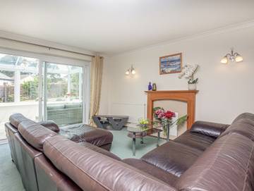 Holiday Home for 8 People in Paignton, Torbay, Photo 1
