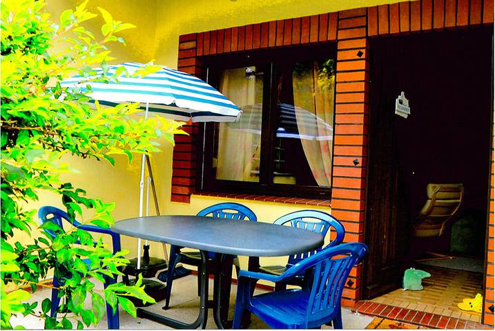 Bungalow for 4 people, with garden - 1