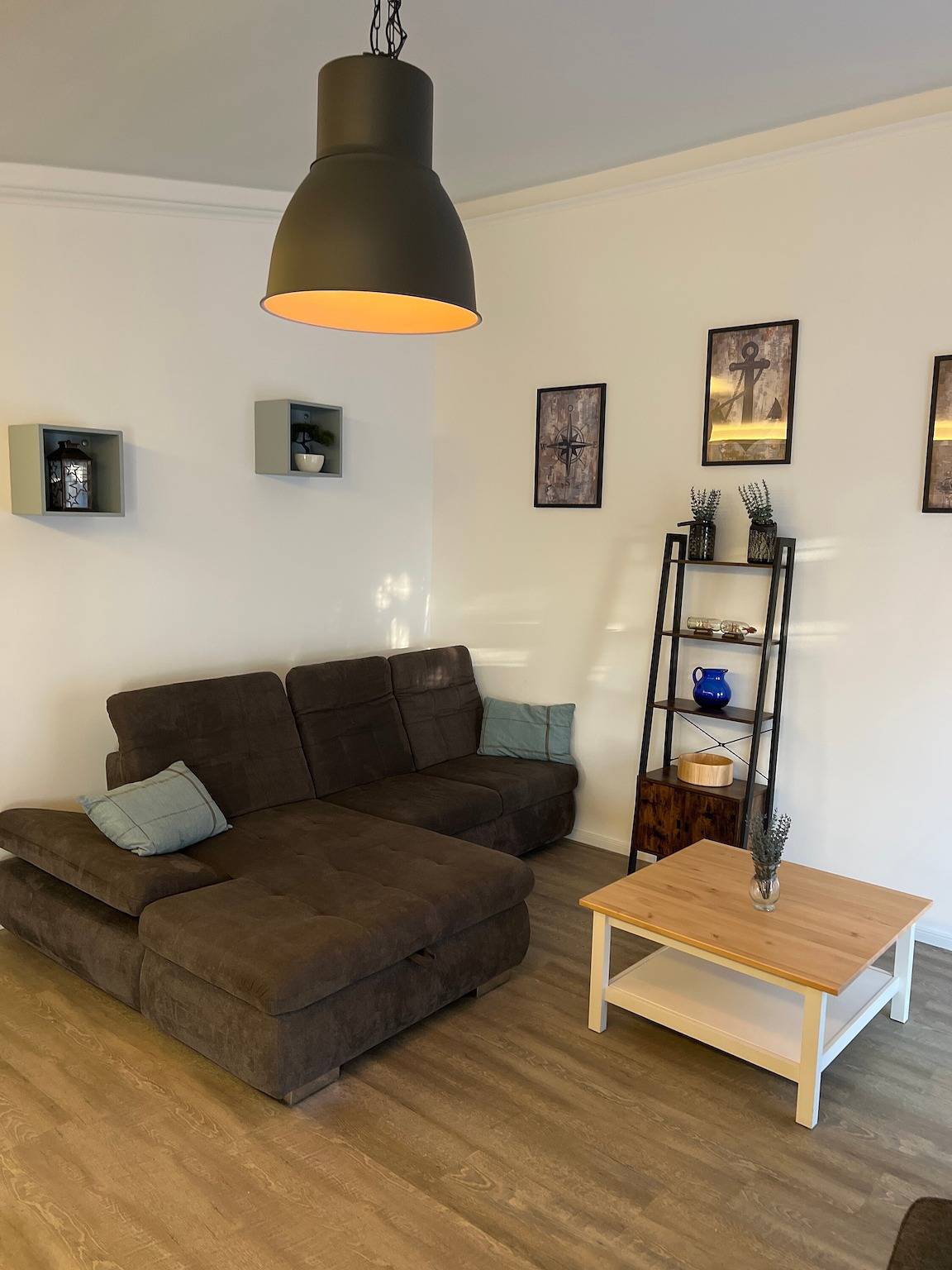 Ganze Wohnung, Apartment 'Am Tor Zu Hamburg' mit Balkon in Neu Wulmstorf, Landkreis Harburg