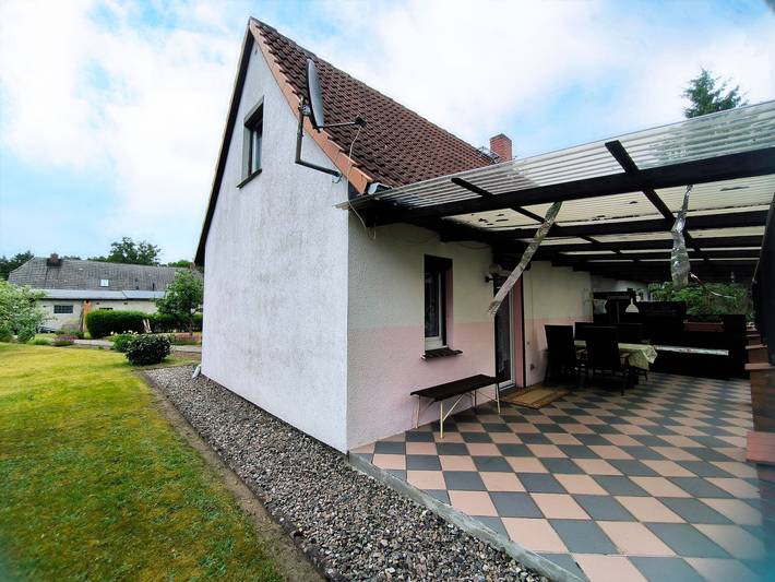 Chalet für 4 Personen, mit Terrasse und Garten in Mecklenburgische Seenplatte - 3