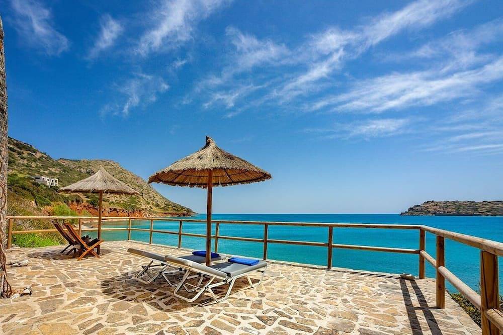 Olondi: Spacy 1 Studio Plaka Beach Cottage in Région de Lassithi