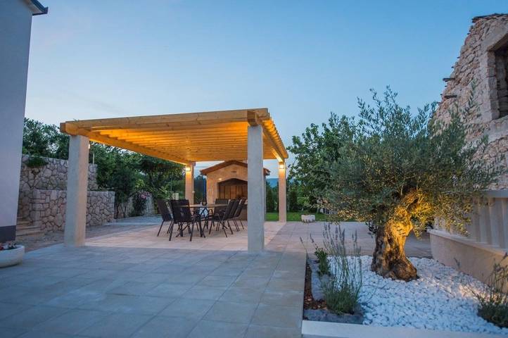 Luxusvilla Vitam in Imotski, privater Pool in Imotski, Makarska Riviera
