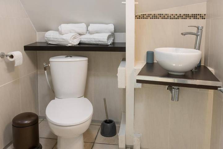 Location de vacances pour 9 personnes, avec jardin à Saint-Quentin-en-Tourmont - 2