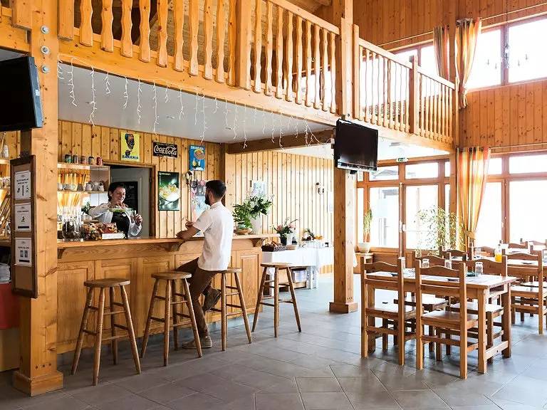 Appartement entier, 3 Pièces 6 Personnes in Évian-les-Bains, Région de Thonon-les-Bains