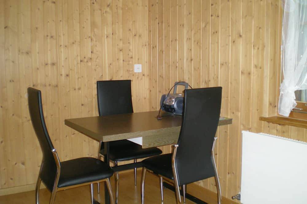 Ganze Wohnung, Ferienwohnung auf zwei Etagen in Urnäsch, Appenzell Ausserrhoden