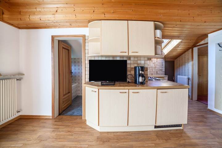 Appartamento intero, Appartamento 'Residence Pichler 5' con vista sulle montagne, balcone e Wi-Fi in Alpi dello Stubai, San Leonardo in Passiria