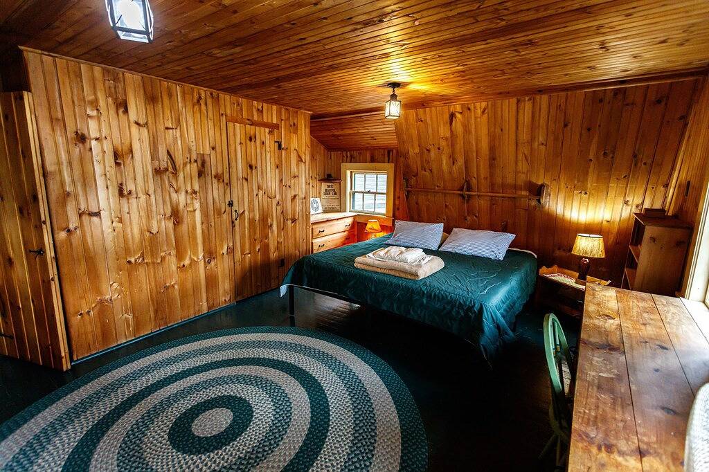 Squam Lake Classic Waterfront Haus in Holderness, Squam Lake