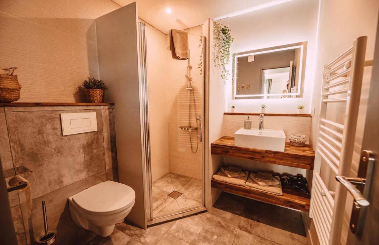 Appartement entier, La Casa Bali in Irigny, Lyon et ses environs