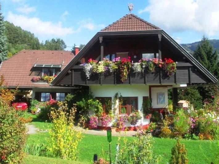 Ferienwohnung für 3 Personen, mit Balkon in Seeboden