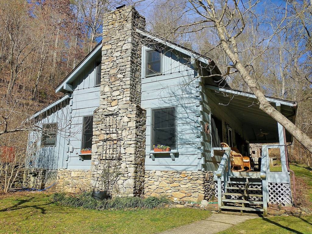 Log Cabin with Stream on 2 Acres <20 Min to Downtown Asheville with 1 Gig Fiber in Madison County (NC)