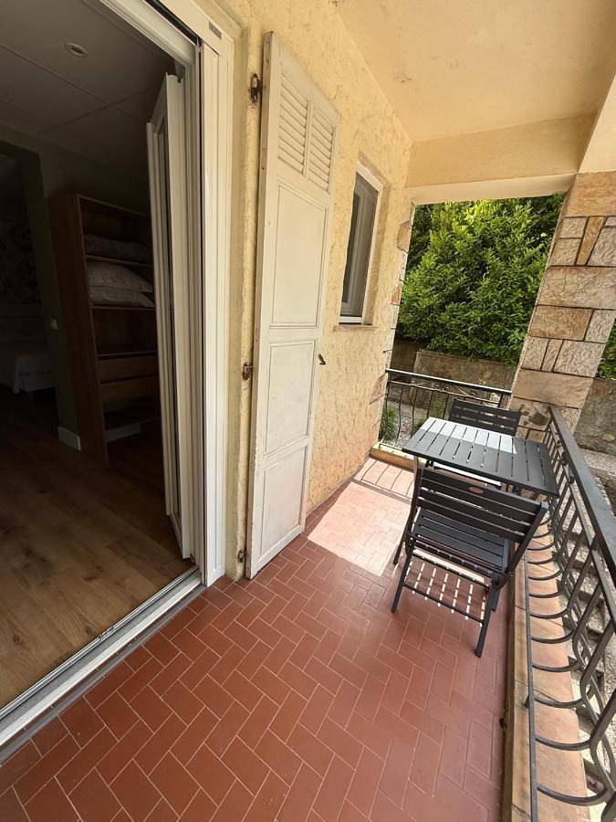 Hôtel pour 2 personnes, avec terrasse et jardin à Levens - 3