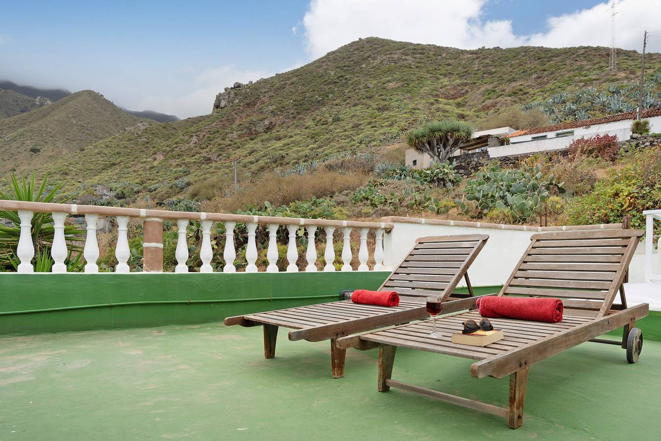 Casa de vacaciones 'House In Anaga' con vistas al mar, terraza privada y Wi-Fi in Anaga, Santa Cruz De Tenerife