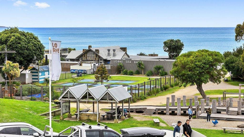 Ganze Wohnung, Joy Apartment 2 - Brandneues Apartment am Strand, Aussicht, Bettwäsche, Wlan und mehr in Lorne, Great Ocean Road
