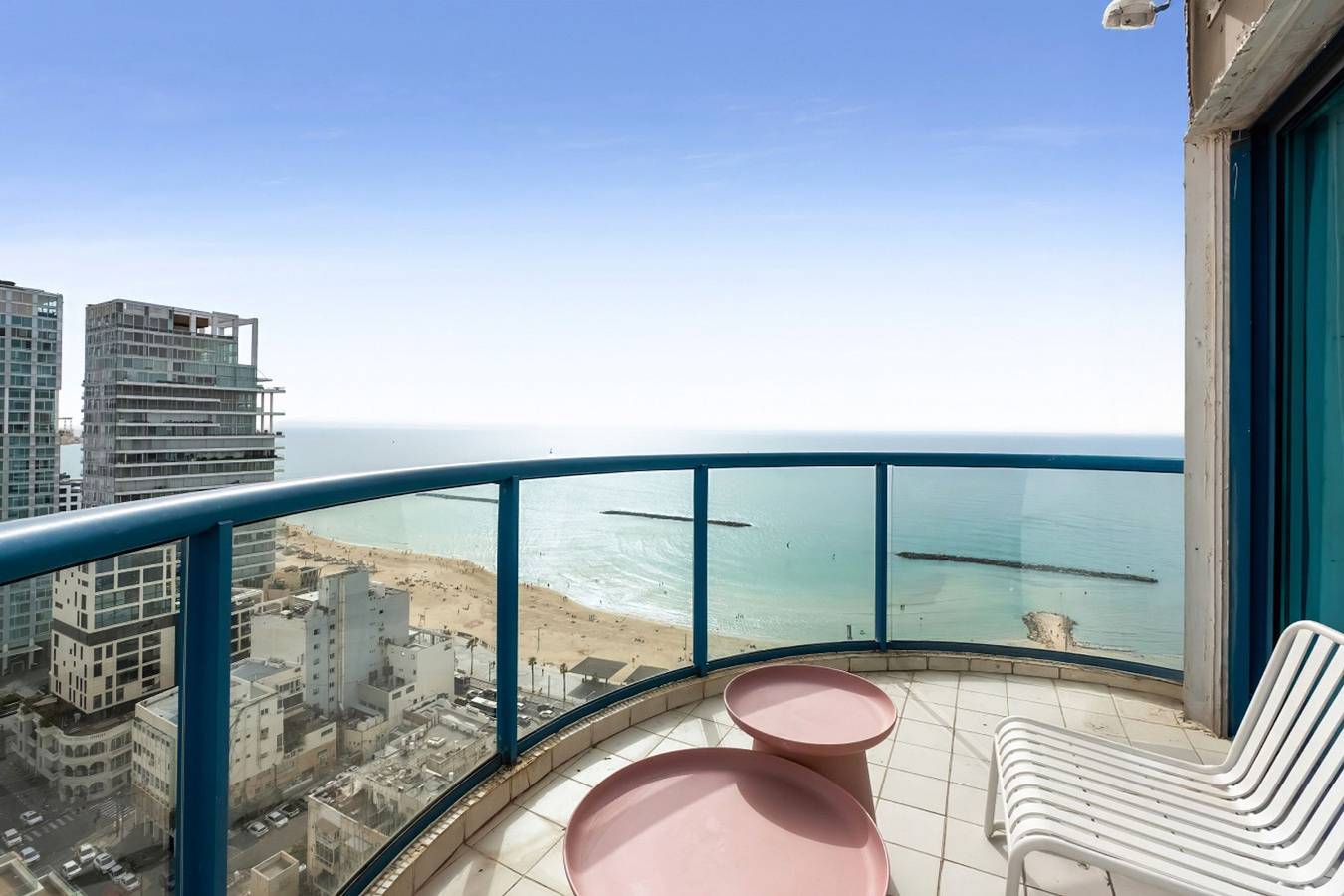 Appartamento intero, Magnificent Seaside Panorama Stay by Sea N' Rent in Tel Aviv, Distretto di Tel Aviv