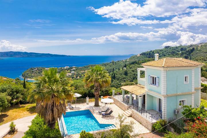 Villa for 6 people, with Ocean view and Terrace as well as Garden in Agios Stefanos (Corfu)