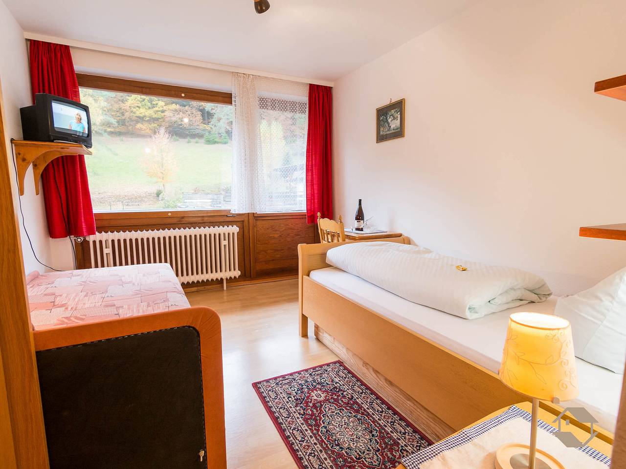 Zimmer 'Einzelzimmer' mit Gemeinschaftsterrasse, Balkon und Wi-Fi in Altensteig, Nordschwarzwald