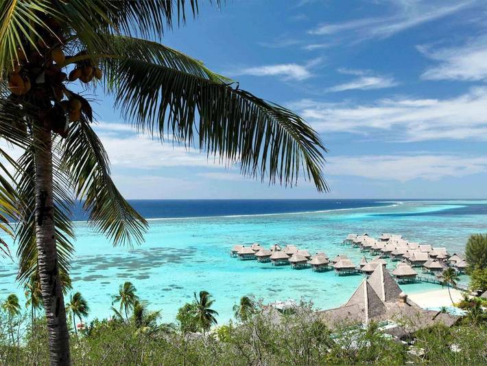 Hotel per 3 persone, con giardino e piscina nonché idromassaggio in Polinesia Francese