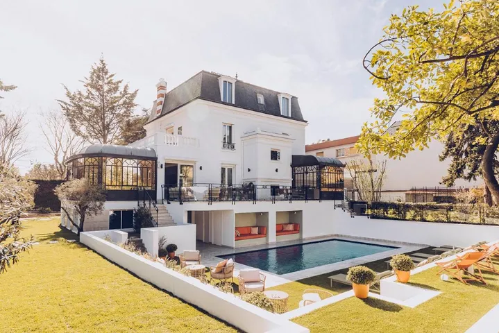 Villa für 21 Personen, mit Garten und Pool sowie Ausblick - 1