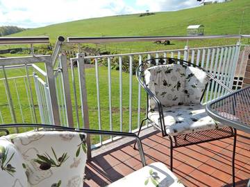 Bauernhaus für 4 Personen in Vierherrenborn, Mosel, Bild 1