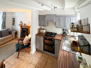 Log Cabin for 4 People in Aberdovey, Cardigan Bay, Photo 1