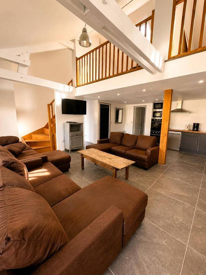 Location de vacances pour 15 personnes, avec Terrasse dans Bresles
