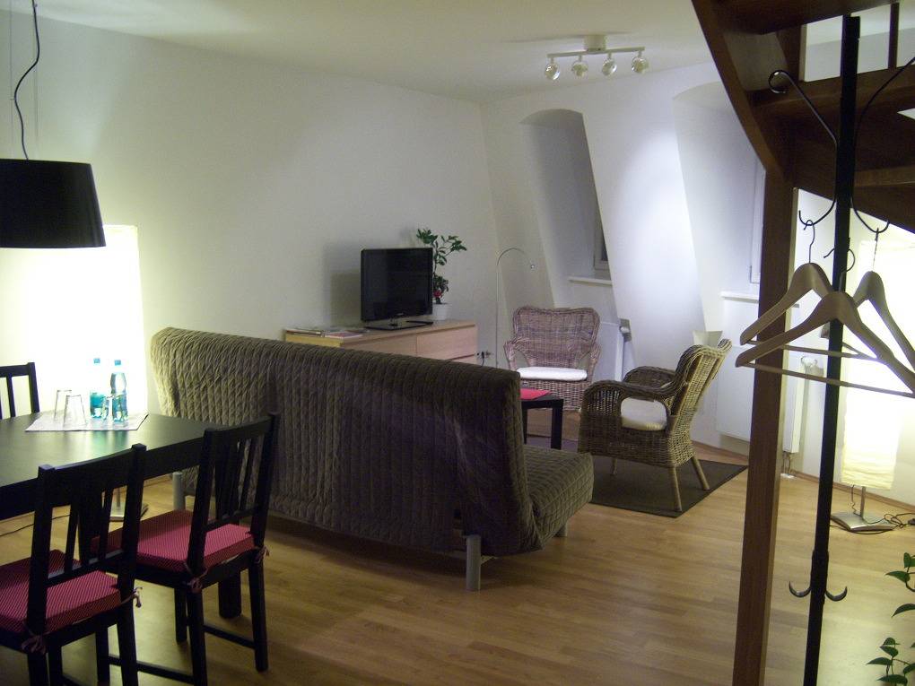 Ganze Ferienwohnung, Historisches Bürgerhaus Dresden - Kulturstiftung - Apartment  4. Og in Altstadt (Dresden), Dresden