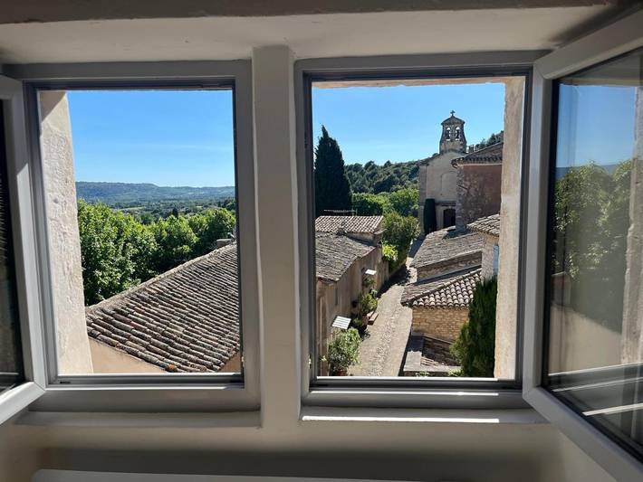 Gîte pour 2 personnes, avec vue à Joucas